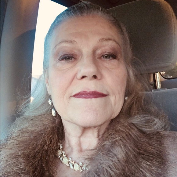 I LIST NEW THINGS DAILY * SHOP * ASK * BUY - Picture 8 of 13